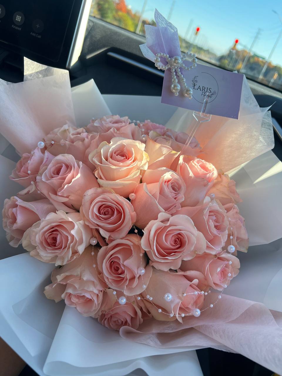 photo_2025-10-27_10-01-14 Pink Rose Bouquets