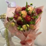 Dahlia bouquet 1
