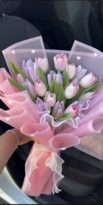 Tulips bouquet - Image 3