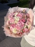 Peonies bouquet - Image 2